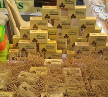 Load image into Gallery viewer, PATHEEZ VETIVER SOAP 75G