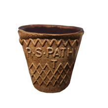 Load image into Gallery viewer, R.S. Pathy Edible Biscuit Cups 15g X 10 Cups (Chocolate Flavour)